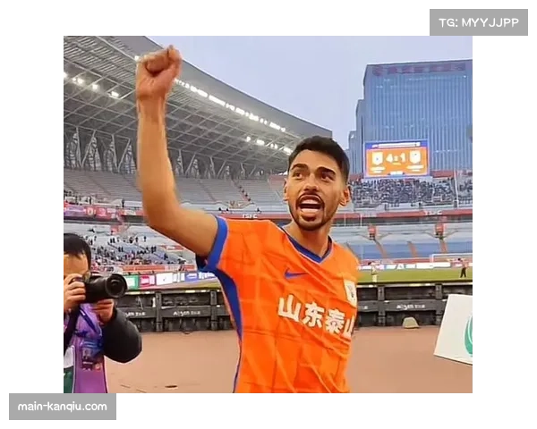 马德鲁加状态持续低迷 泰山外援中场亟待调整 马德鲁加状态持续低迷 泰山外援中场亟待调整